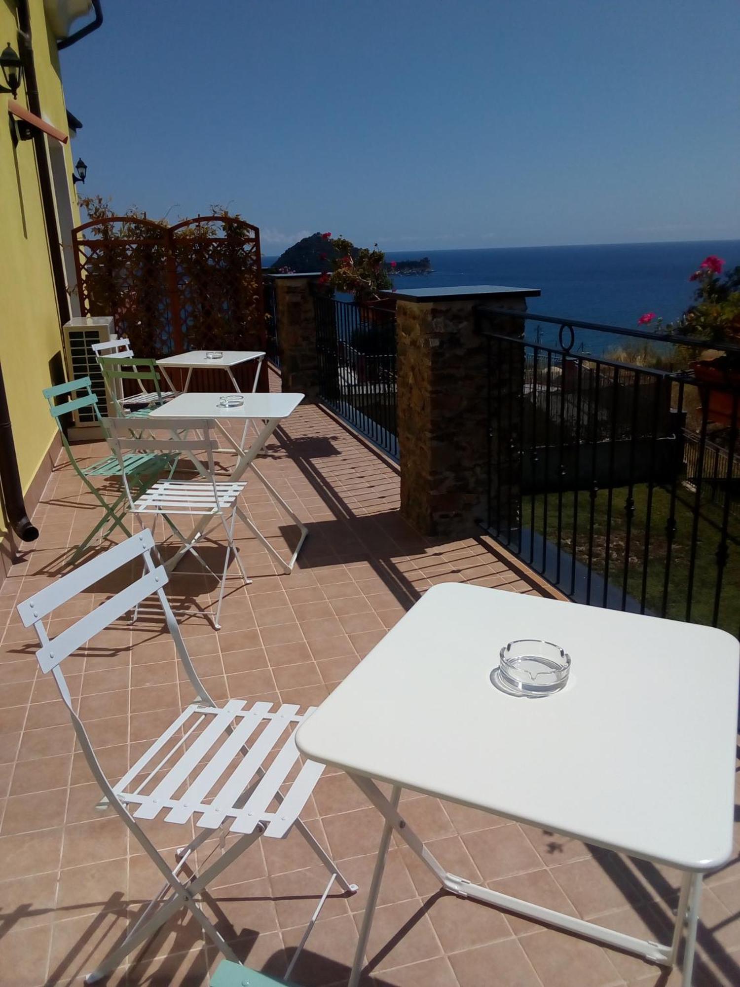Verde Mare Alassio Exterior photo